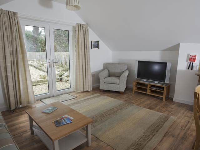 Open plan living space | Painters Cottage, Sutton Poyntz