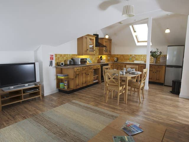 Open plan living space | Painters Cottage, Sutton Poyntz