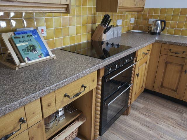 Kitchen | Painters Cottage, Sutton Poyntz