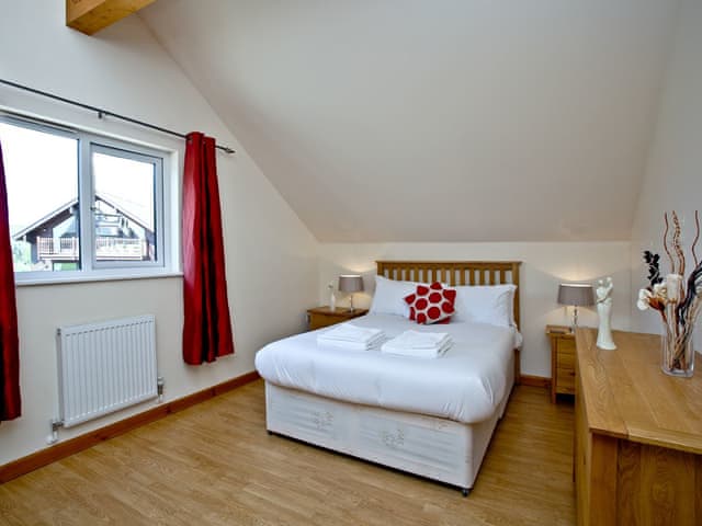Double bedroom | Cedar Lodge - Retallack, St Columb
