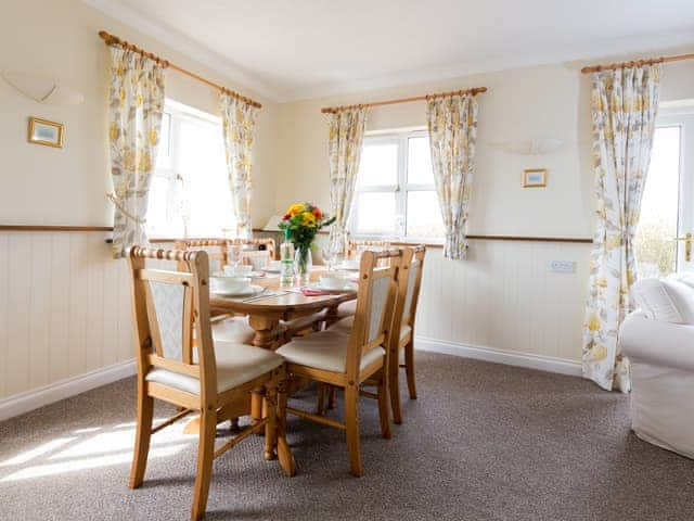 Dining Area | 2 Seabreeze Cottages, Brightstone