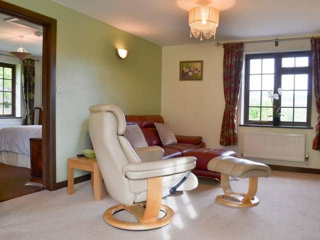 Comfortable and peaceful living space | Tripp Cottage, St Neot, near Liskeard