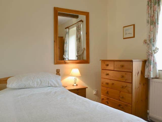 Single bedroom | Stable Cottage 4 - Moor Farm Stable Cottages, Foxley, near Fakenham