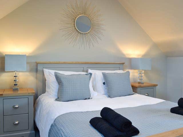 Cosy double bedded room | The Carriage House - Station House Cottages, Upper Poppleton, near York