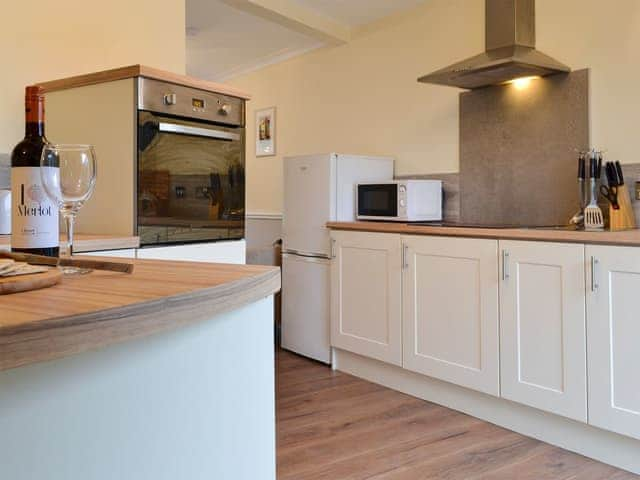 Large kitchen area | The Horseshoes, Hornsea