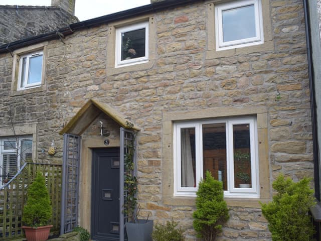 Beautiful presented property | Rosemount Cottage, Salterforth, near Barnoldswick