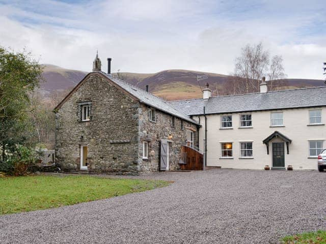 Stunning stone-built holiday homes | Tarn Rigg Cottage, Mary Rook Cottage - Ormathwaite Farm Cottages, Underskiddaw, near Keswick