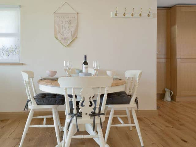 Spacious dining area within the open-plan design | Robin Cottage - Higher Tor Cottages, East Ogwell, near Newton Abbot