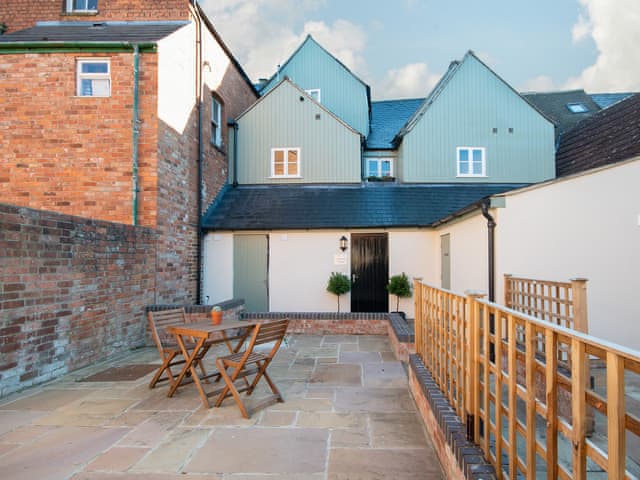 Outdoor area | Cirencester Place, Cirencester