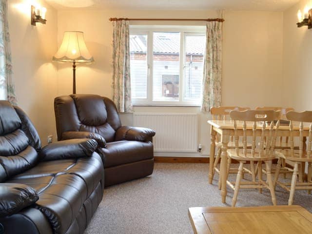 Spacious living and dining room | Stable Cottage 7 - Moor Farm Stable Cottages, Foxley, near Fakenham