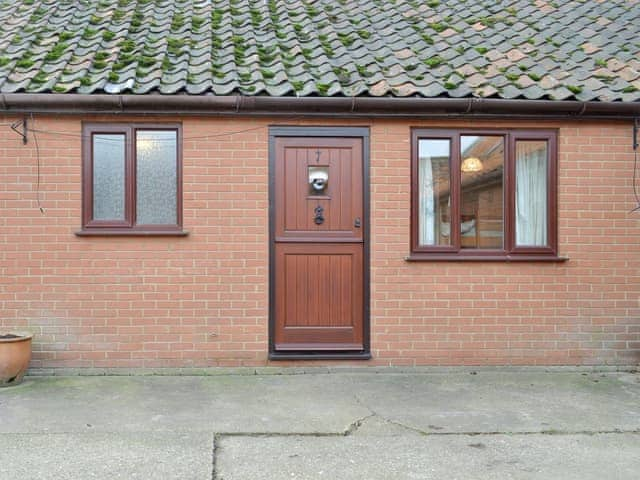 Charming single-storey holiday home | Stable Cottage 7 - Moor Farm Stable Cottages, Foxley, near Fakenham