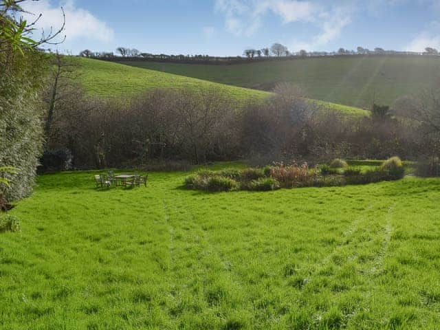 Large garden and grounds | Willow Barn, Polmassick, near St Austell