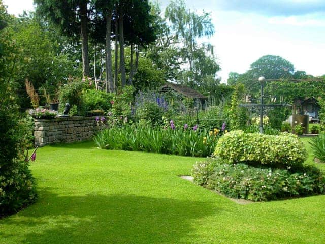 1½ acres of walled gardens | The Mews, Near Masham