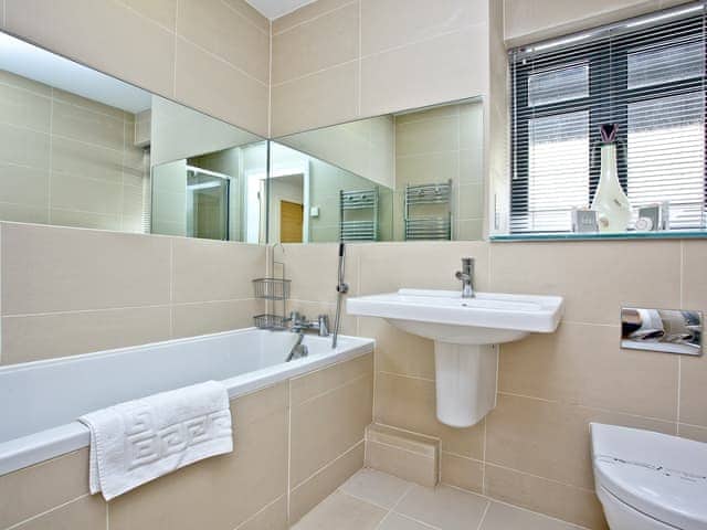 Bathroom with shower attachment | 11 Ocean Point Penthouse - Ocean Point, Saunton