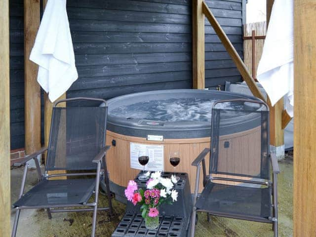 Luxurious private hot tub | The Cart Shed - Swafield Barns, Swafield, near North Walsham