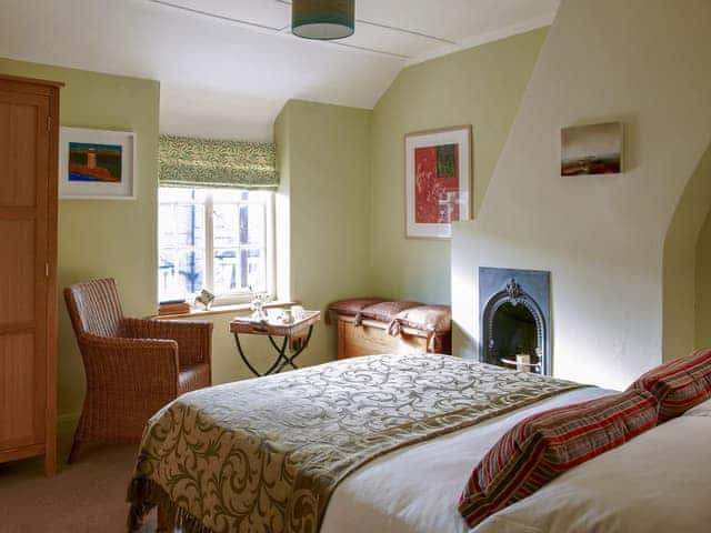 Double bedroom | Lay Your Hat In Winchester, Winchester