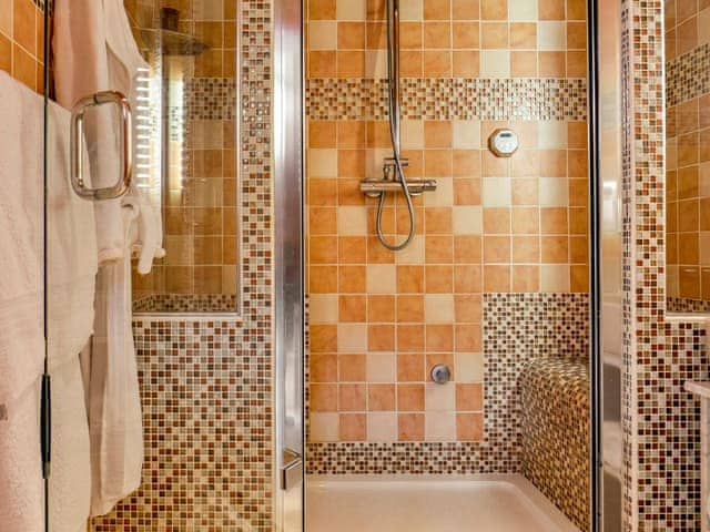 Shower room | Lay Your Hat In Winchester, Winchester