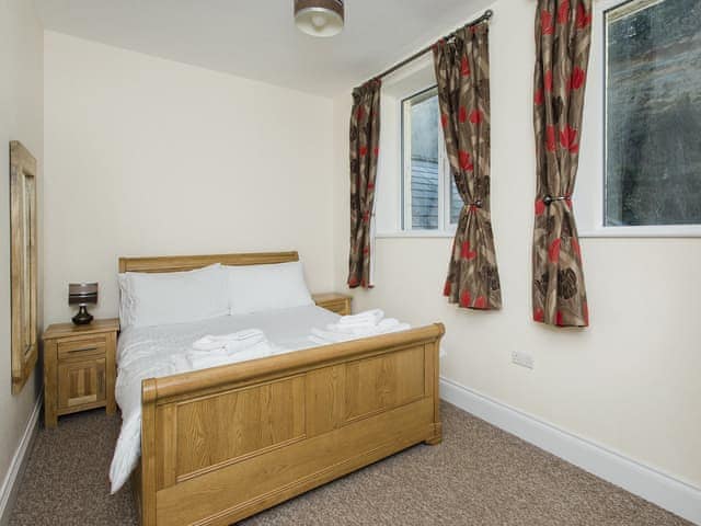 Charming double bedroom | Sunny Beach Apartment, Shanklin