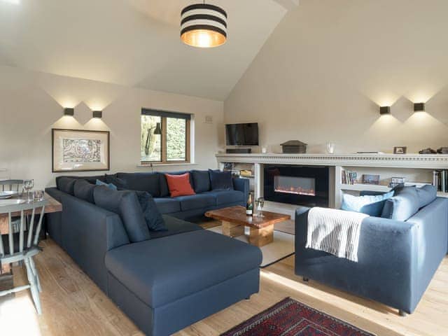 Stunning open plan living space | Station Lodge, Stretton-on-Fosse, near Moreton-in-Marsh