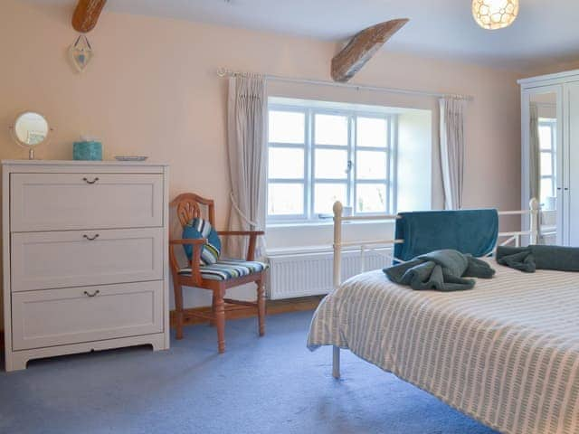 Lovely beamed double bedroom | Barton Cottage, North Petherwin, near Launceston