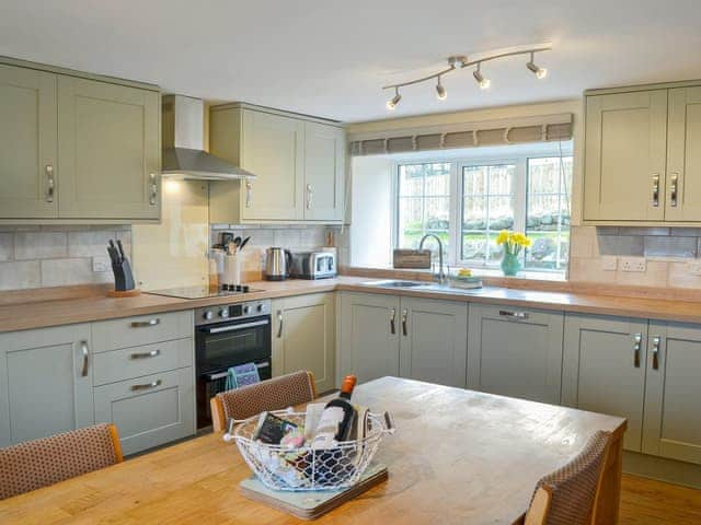 Spacious well-equipped kitchen with dining area | Seascape - Proctors Stead Cottages, Dunstan, near Craster