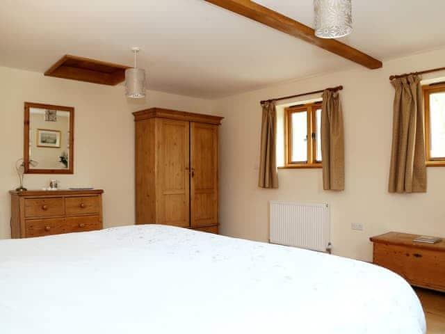 Double bedroom | Cowslip Cottage, Brook