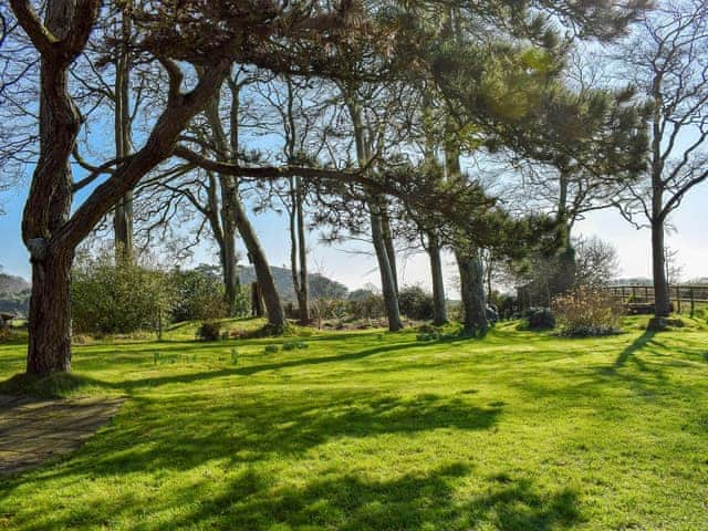 Large garden | Sea View Lodge, Rousdon, near Lyme Regis