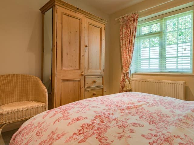 Double bedroom | Freshwater Barn, Benenden