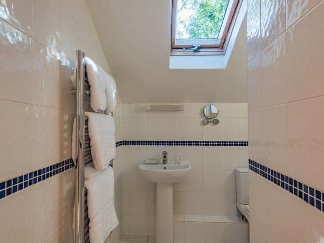 Bathroom | Freshwater Barn, Benenden