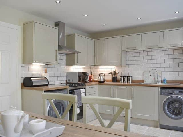 Well equipped kitchen/ dining room | Bankside, Leyburn