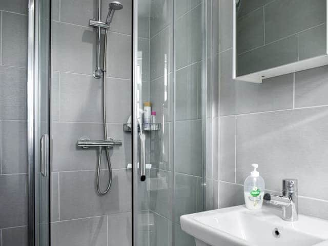 En-suite shower room | Bankside, Leyburn