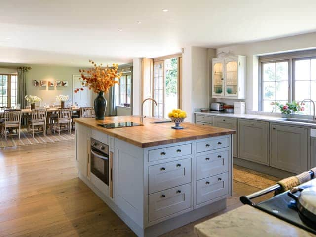 Kitchen/diner | Brickwood Farmhouse, West Meon