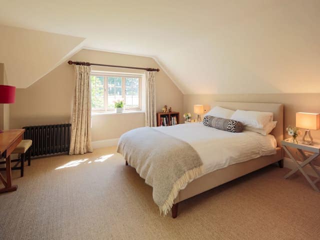 Double bedroom | Brickwood Farmhouse, West Meon