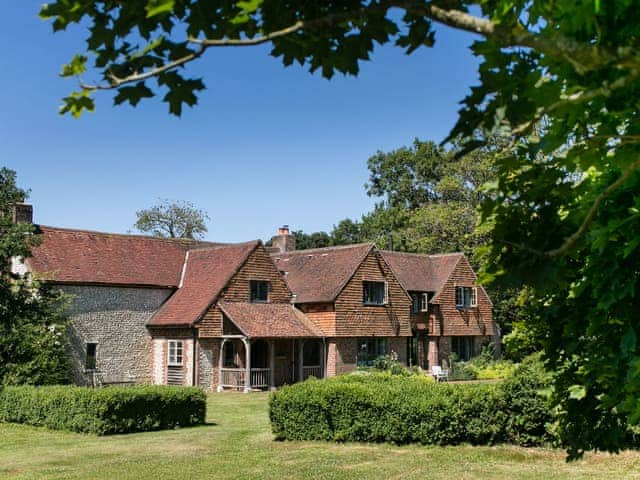 Exterior | Brickwood Farmhouse, West Meon