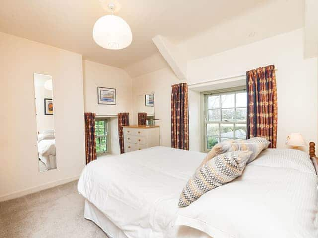 Peaceful double bedroom | South Farm Cottage, Wallhouses near Corbridge