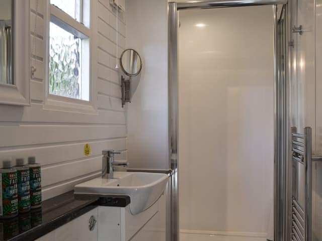 Shower room | Field House Lodge - Field House Cottages, Borrowdale, near Keswick