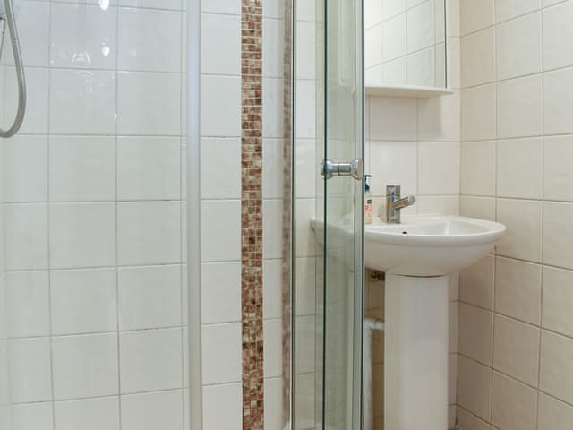 Shower room | The Secret Garden, near Windermere