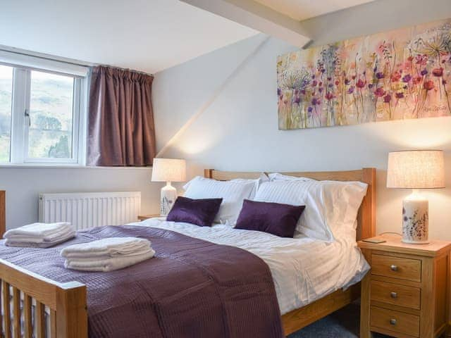 Welcoming double bedded room | Hovera, Glenridding, near Penrith