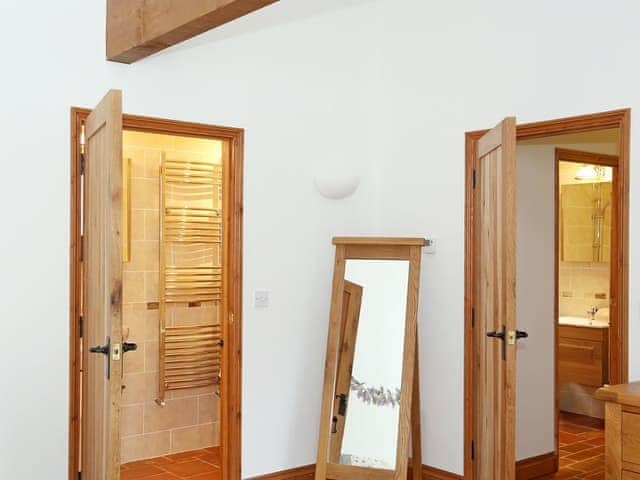 Double bedroom | Hoad Farm Cottages, Acrise, near Folkestone