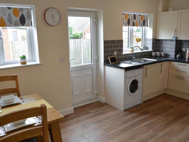 Kitchen and dining area | Sandy Toes - Sandy and Salty, Mundesley, near North Walsham