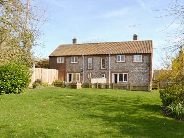 Extensive lawned garden area at rear | The Granary - White House Farm Holiday Cottages, Knapton, near North Walsham