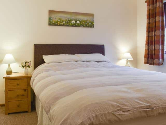 Relaxing double bedroom | Hornbeam Lodge - Eversleigh Woodland Lodges, Shadoxhurst, near Ashford