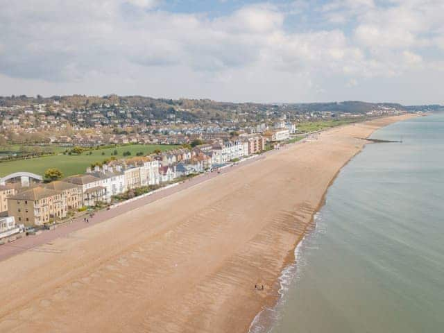 Surrounding area | Marine Parade, Hythe