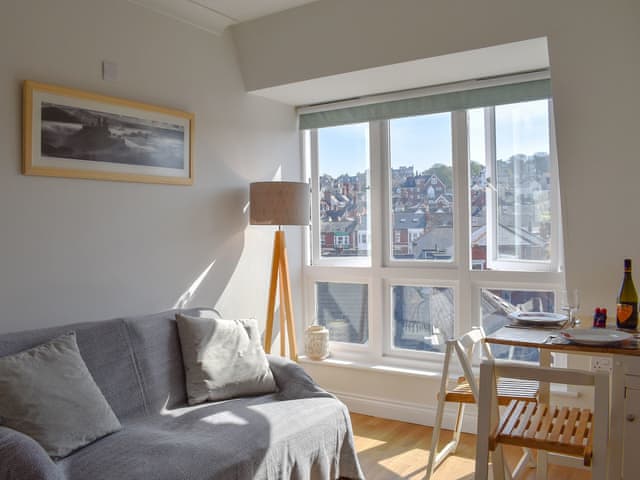 Charming living/ dining room | Sandcastles, Swanage