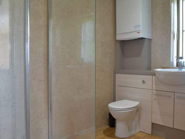 Family shower room with heated towel rail | Stepen Cottage - Stepen Cottages, Chard