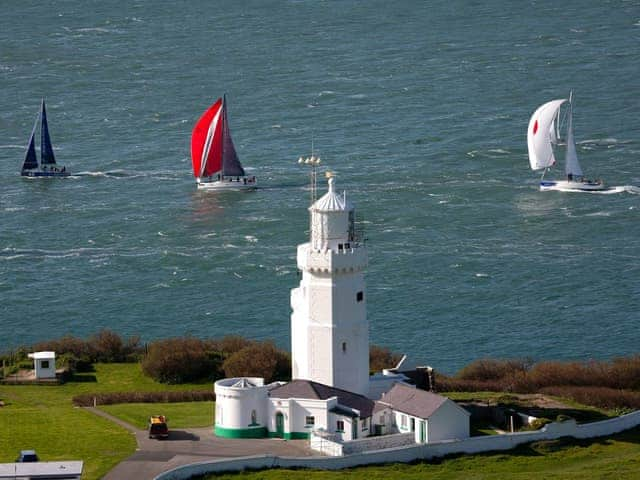 St Catherine&rsquo;s lighthouse | Suntrap, The Stables - Kingat, VentnorWhitwel