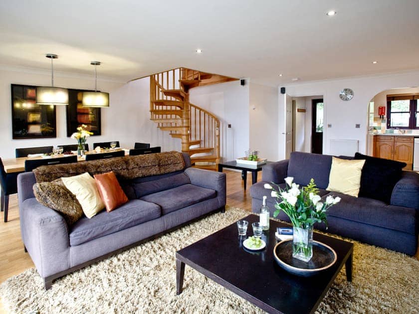 Generous open plan living area | Lily - Woodland Retreat, Wadebridge