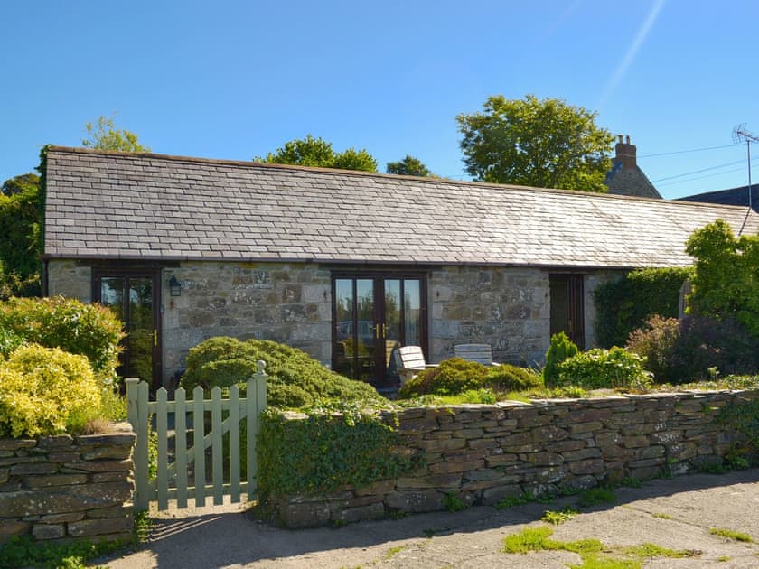 Charming property | Buttercups Barn - The Barns, Michaelstow, near Camelford