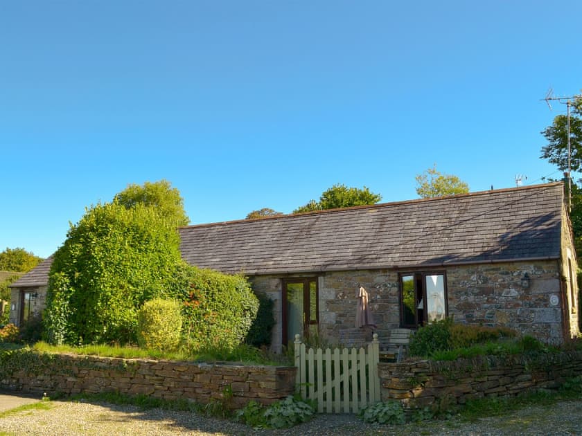 Delightful holiday home | Campion Cottage - The Barns, Michaelstow, near Camelford
