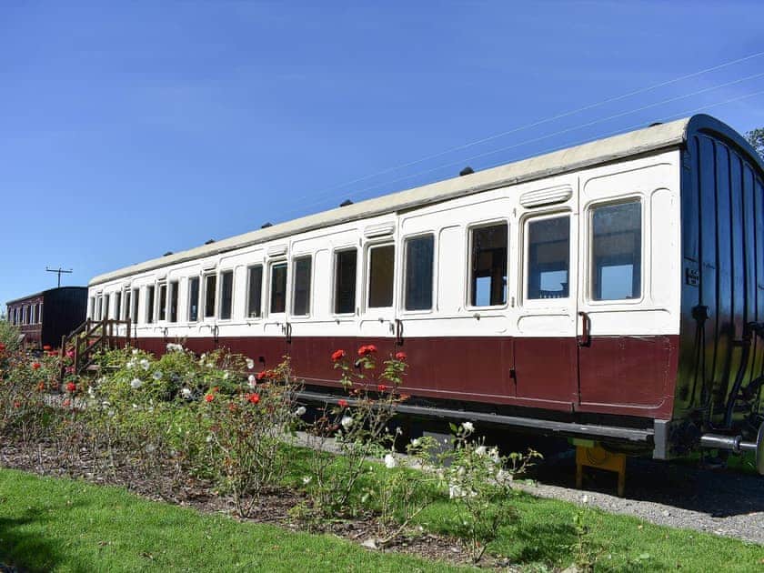 Charming and quirky holiday accommodation | Railway Carriage Two - Brockford Railway Sidings, Brockford, near Stowmarket